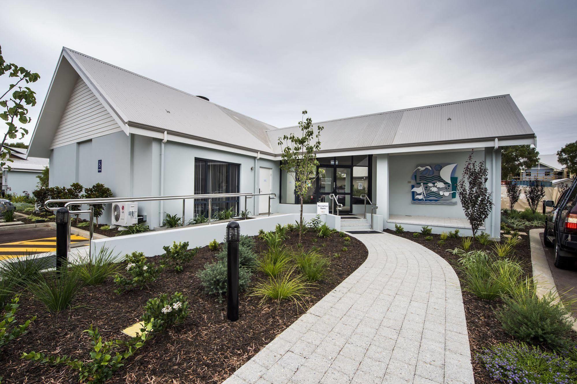 WEST COAST Cape View Beach Resort מראה חיצוני תמונה