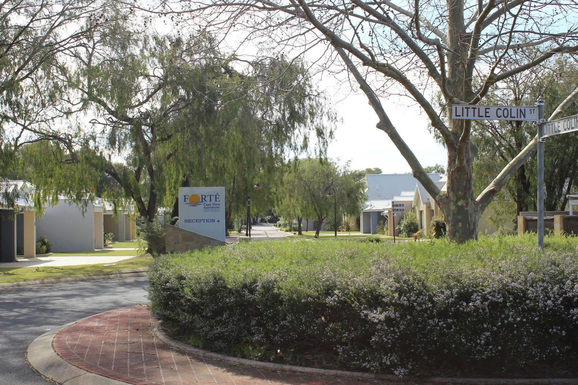 WEST COAST Cape View Beach Resort מראה חיצוני תמונה